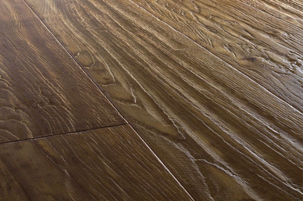 Posando Parquet - legno piallato